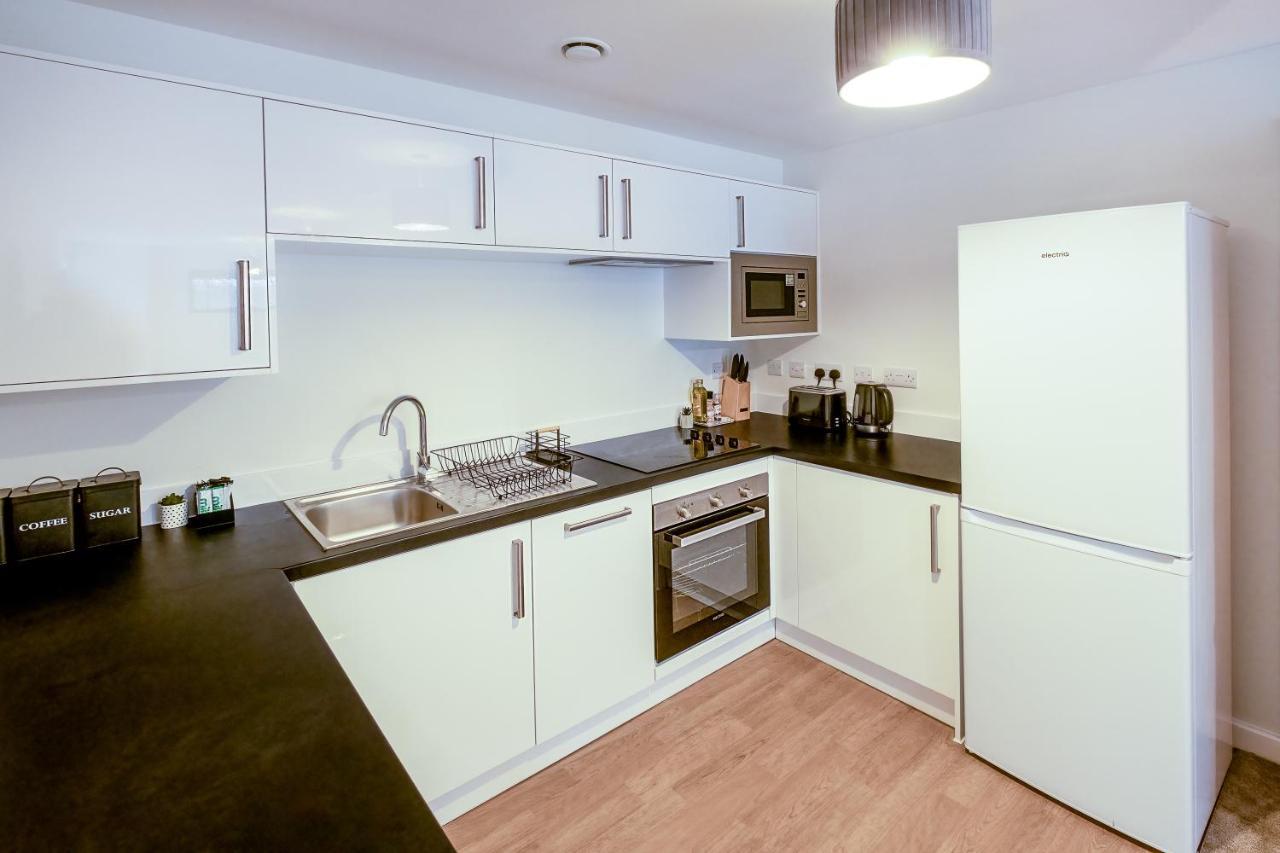 Luton Modern Serviced Accommodation For Contractors, Relocators, Professionals, Tourists And Students - Akugi Homes Luaran gambar